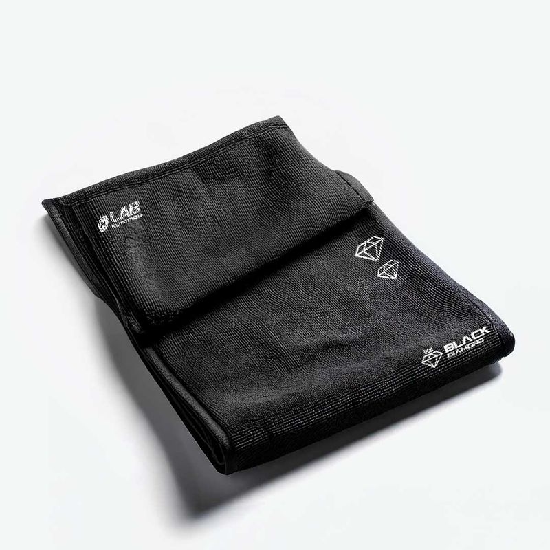 TOALLA-NUEVA-FINAL-BLACK